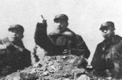 黑白交锋，双方防守稳固，进攻难见成效的简单介绍